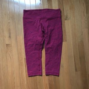 Lululemon Wunder Under Crop (hemmed)